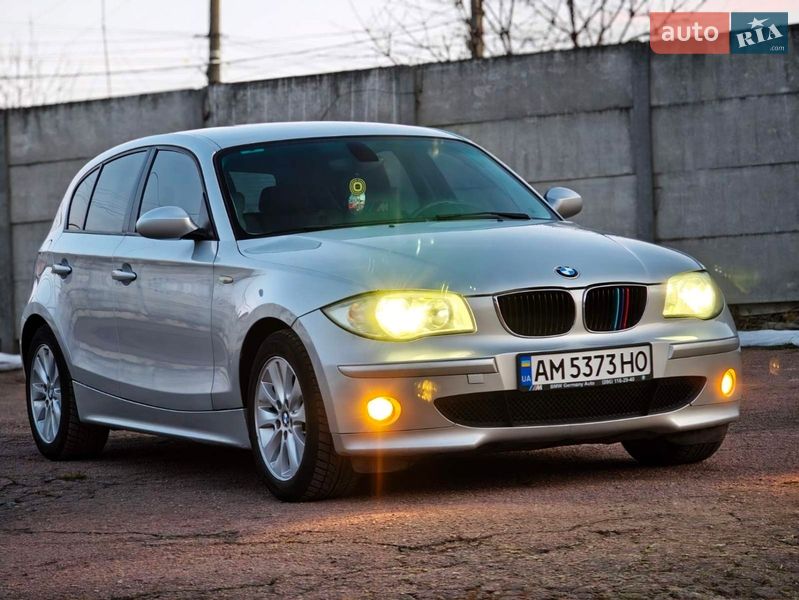 Хэтчбек BMW 1 Series 2006 в Бердичеве