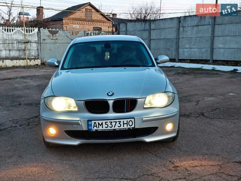 Хэтчбек BMW 1 Series 2006 в Бердичеве