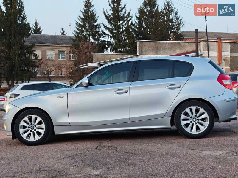 Хэтчбек BMW 1 Series 2006 в Бердичеве