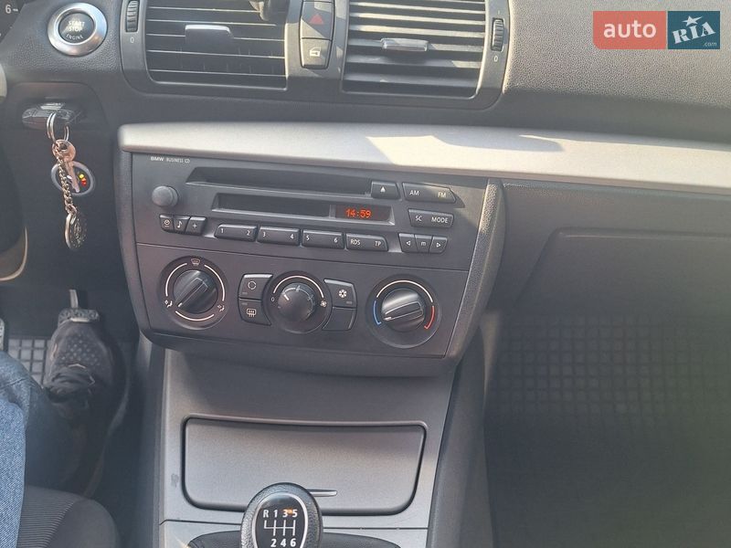 Хэтчбек BMW 1 Series 2006 в Белой Церкви