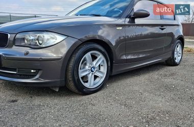 Хэтчбек BMW 1 Series 2007 в Кривом Роге