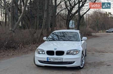 Хэтчбек BMW 1 Series 2009 в Львове