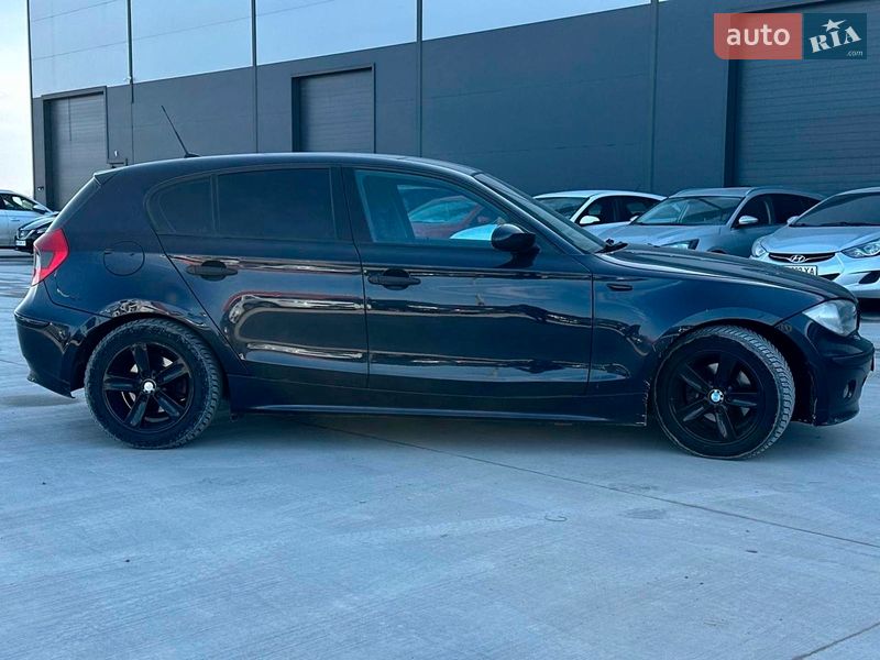 Хэтчбек BMW 1 Series 2006 в Львове