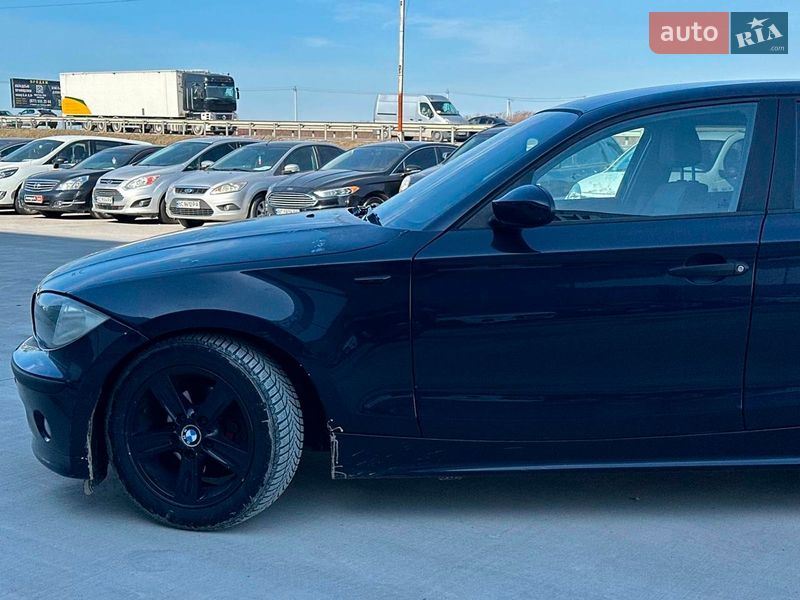 Хэтчбек BMW 1 Series 2006 в Львове