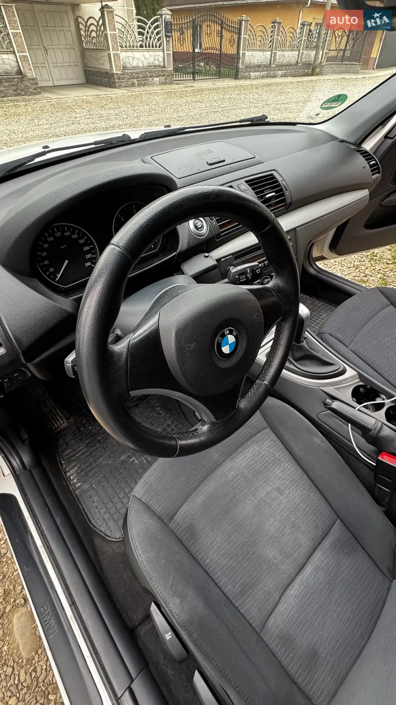 2010 BMW 1er - мініатюра 12