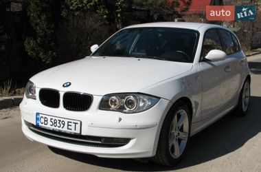 Хетчбек BMW 1 Series 2008 в Києві