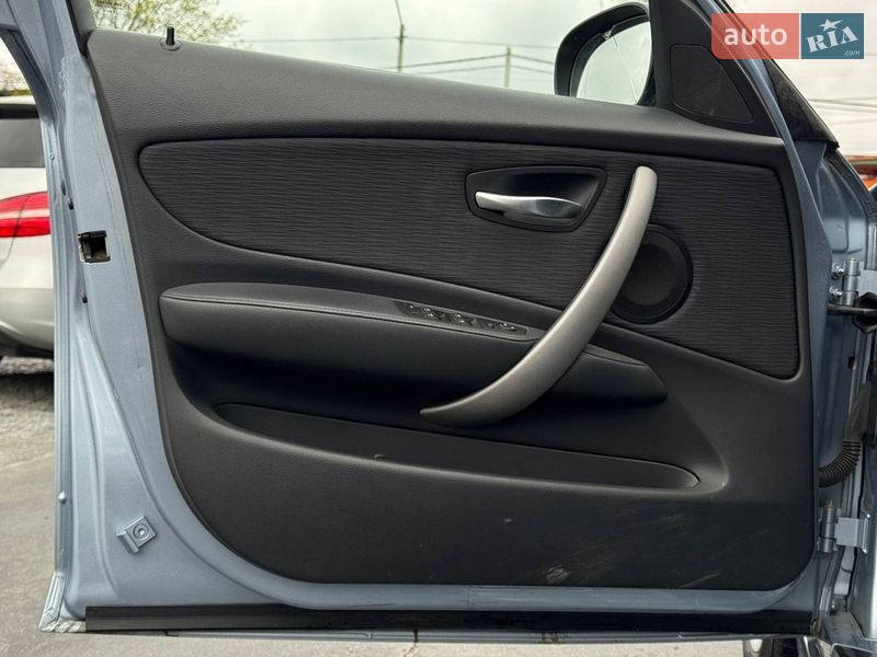 Хэтчбек BMW 1 Series 2011 в Ровно фото 23 Хэтчбек BMW 1 Series 2011 в Ровно