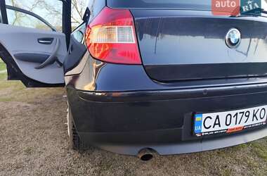 Хэтчбек BMW 1 Series 2005 в Богуславе