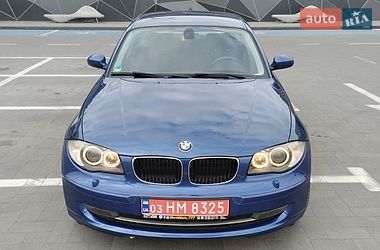 Хэтчбек BMW 1 Series 2009 в Луцке