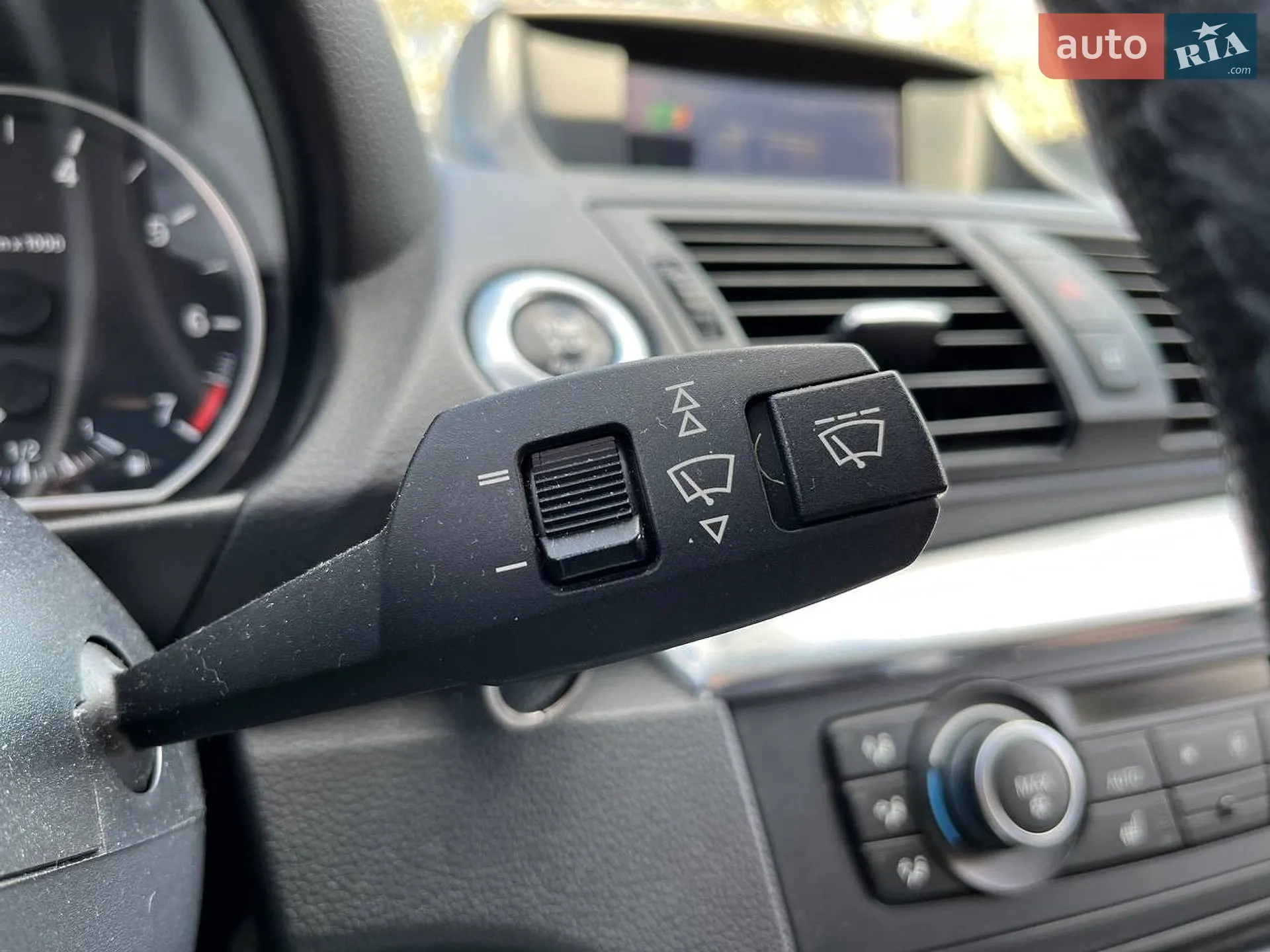 2010 BMW 1er - мініатюра 21