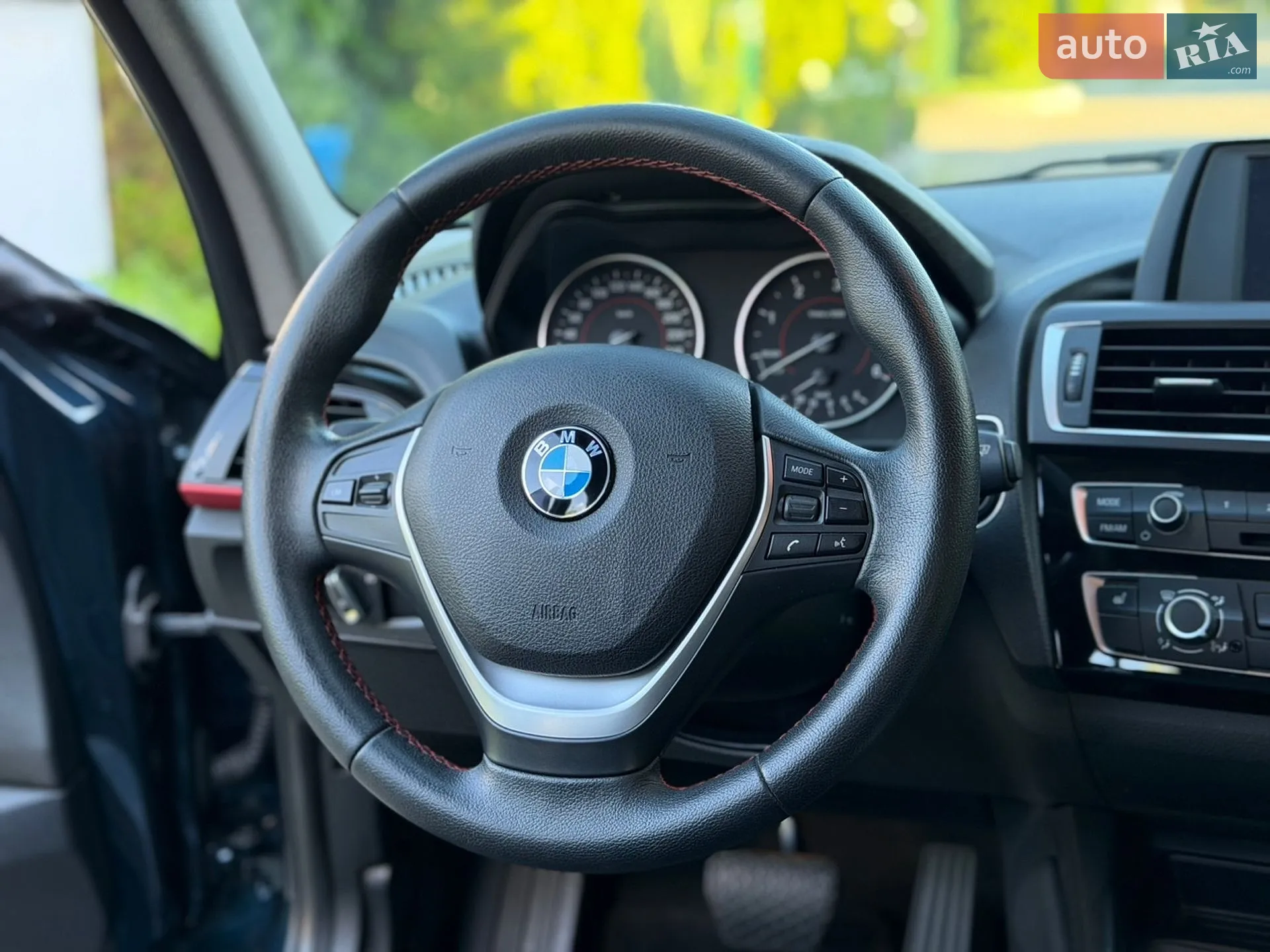 2016 BMW 1er - мініатюра 23