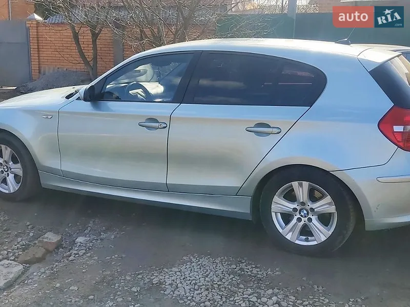 BMW 1 Series 2009 VIN WBAUD91080PA61368 фото оголошення 10 з 49