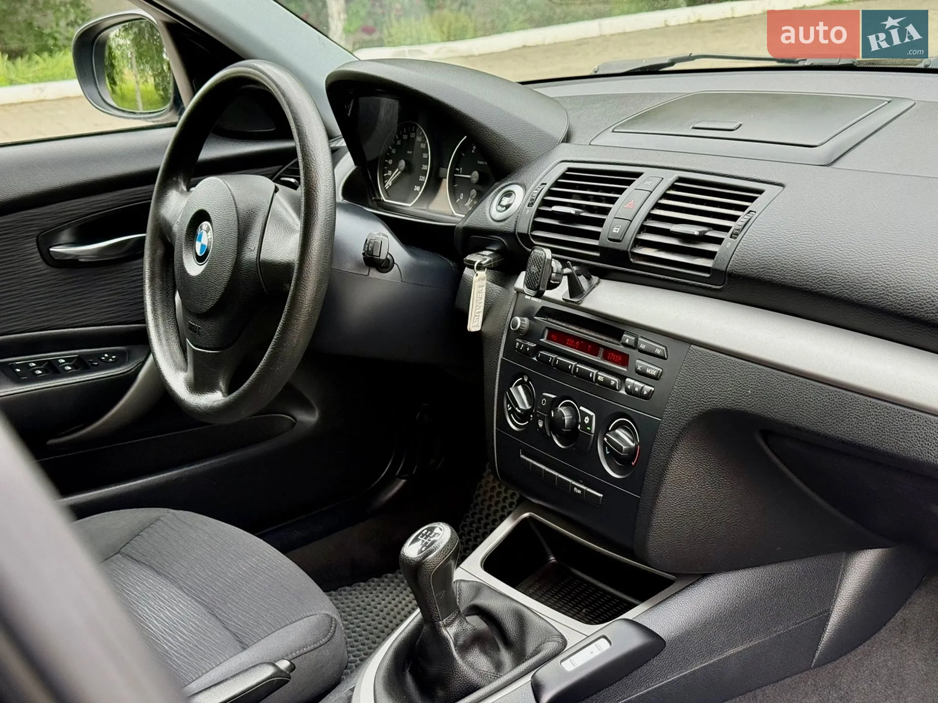 2010 BMW 1er - мініатюра 15