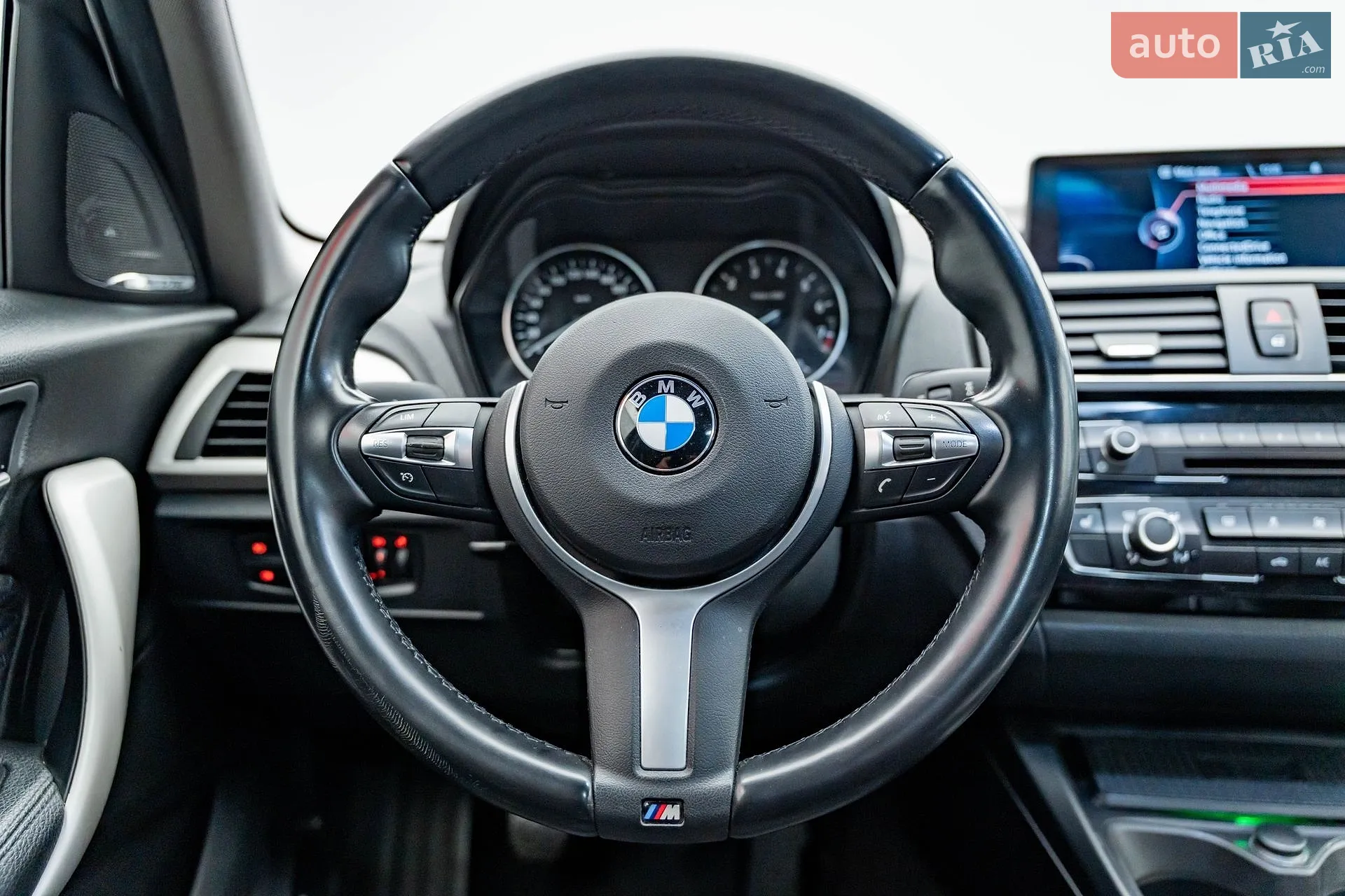 2017 BMW 1er - мініатюра 14