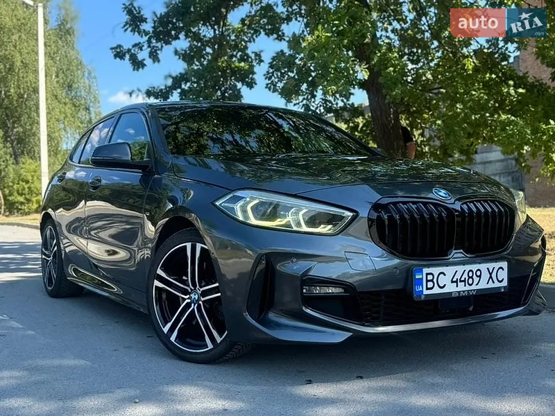 BMW 1 Series 2020