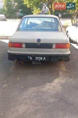 Седан BMW 1800 1974 в 