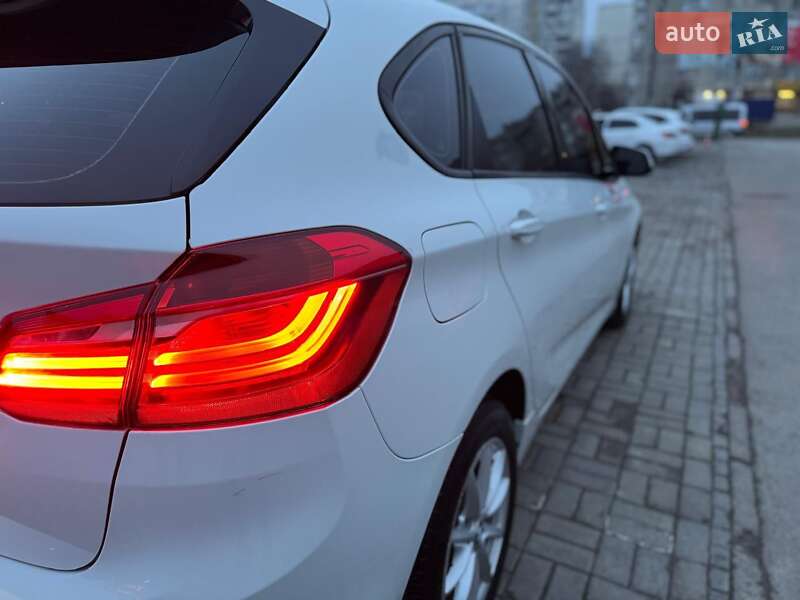 Мікровен BMW 2 Series Active Tourer 2015 в Чернівцях