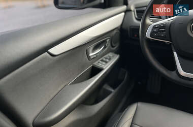 Мінівен BMW 2 Series Active Tourer 2019 в 