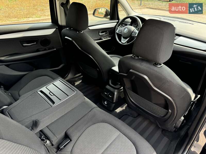Минивэн BMW 2 Series Gran Tourer 2015 в Киеве фото 47 Минивэн BMW 2 Series Gran Tourer 2015 в Киеве