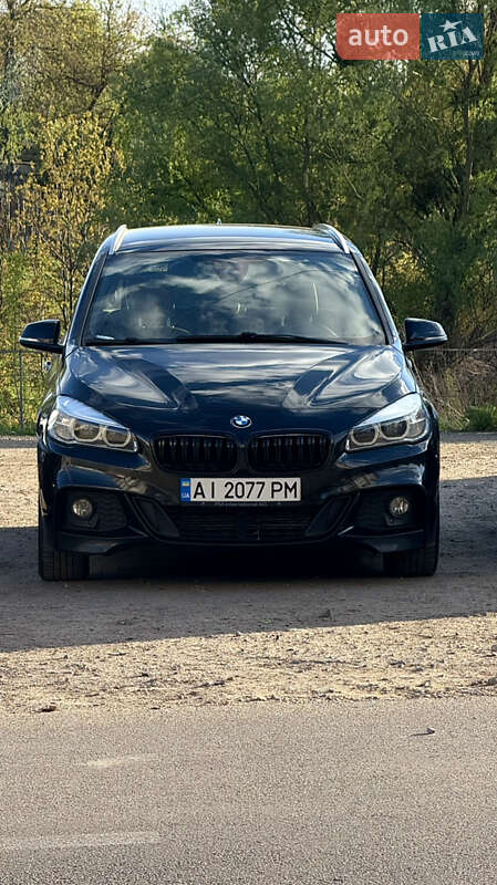 Минивэн BMW 2 Series Gran Tourer 2017 в 