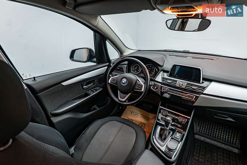 Микровэн BMW 2 Series Gran Tourer 2017 в Киеве фото 11 Микровэн BMW 2 Series Gran Tourer 2017 в Киеве