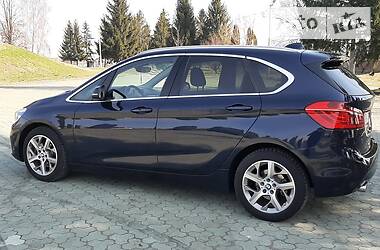 Хэтчбек BMW 2 Series 2015 в Дубно