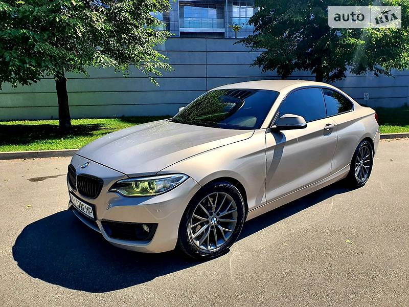 Купе BMW 2 Series 2016 в Киеве