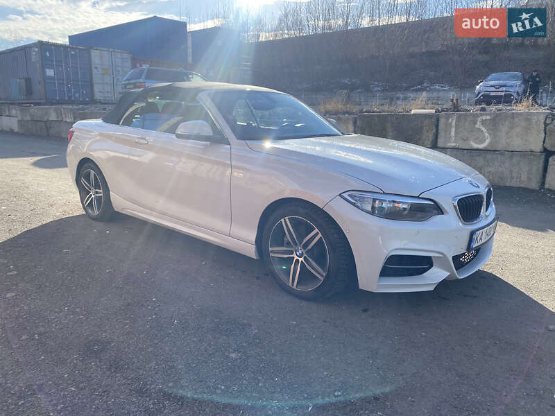 Кабриолет BMW 2 Series 2016 в Киеве фото 10 Кабриолет BMW 2 Series 2016 в Киеве