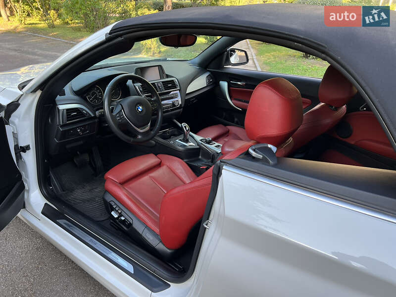 Кабріолет BMW 2 Series 2015 в Києві