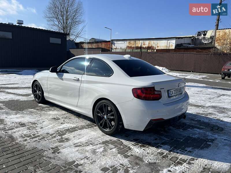 Купе BMW 2 Series 2015 в Черкасах