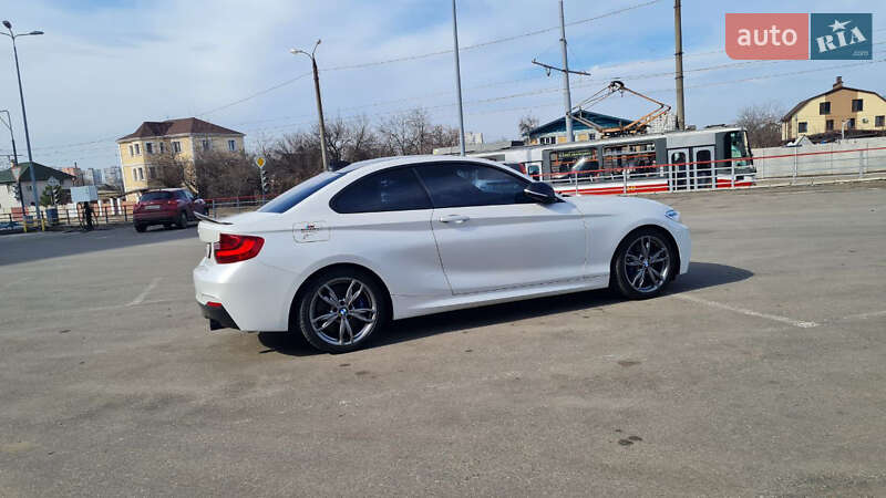 Купе BMW 2 Series 2014 в Харькове