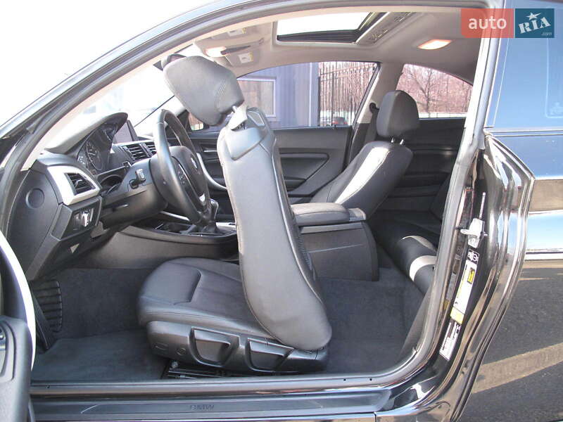 Купе BMW 2 Series 2014 в Киеве