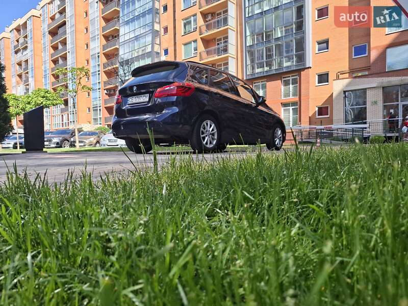 Микровэн BMW 2 Series 2015 в Черновцах фото 13 Микровэн BMW 2 Series 2015 в Черновцах