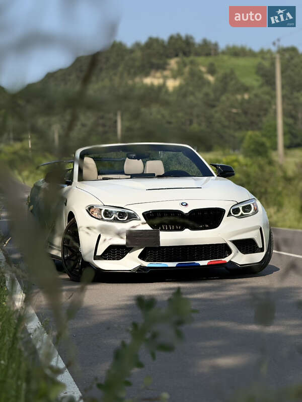 Кабріолет BMW 2 Series 2015 в Львові фото 34 Кабріолет BMW 2 Series 2015 в Львові