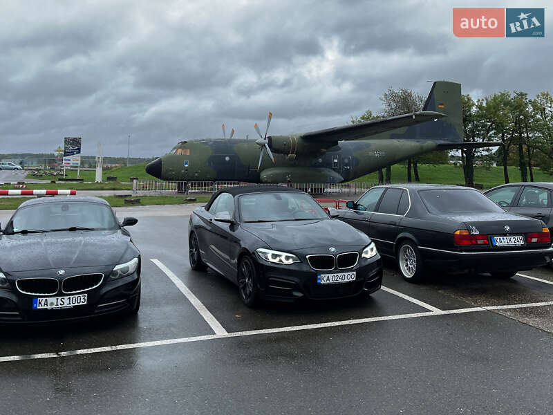 Кабриолет BMW 2 Series 2017 в Киеве фото 28 Кабриолет BMW 2 Series 2017 в Киеве