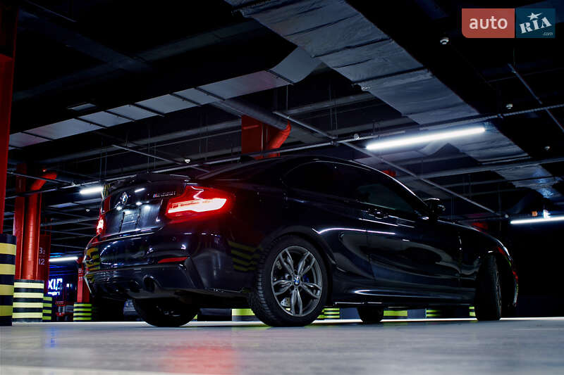 Купе BMW 2 Series 2015 в Києві
