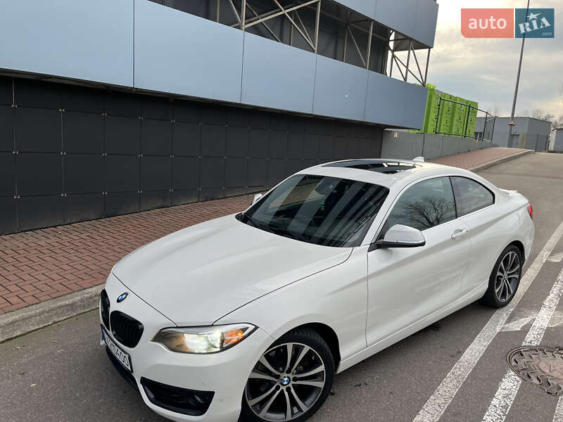 Купе BMW 2 Series 2015 в Киеве