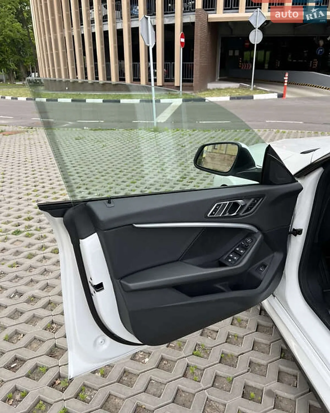 2022 BMW 2er - мініатюра 17