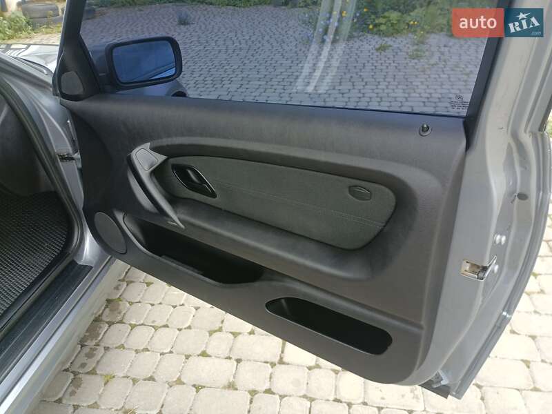 Купе BMW 3 Series Compact 2003 в Чорткові