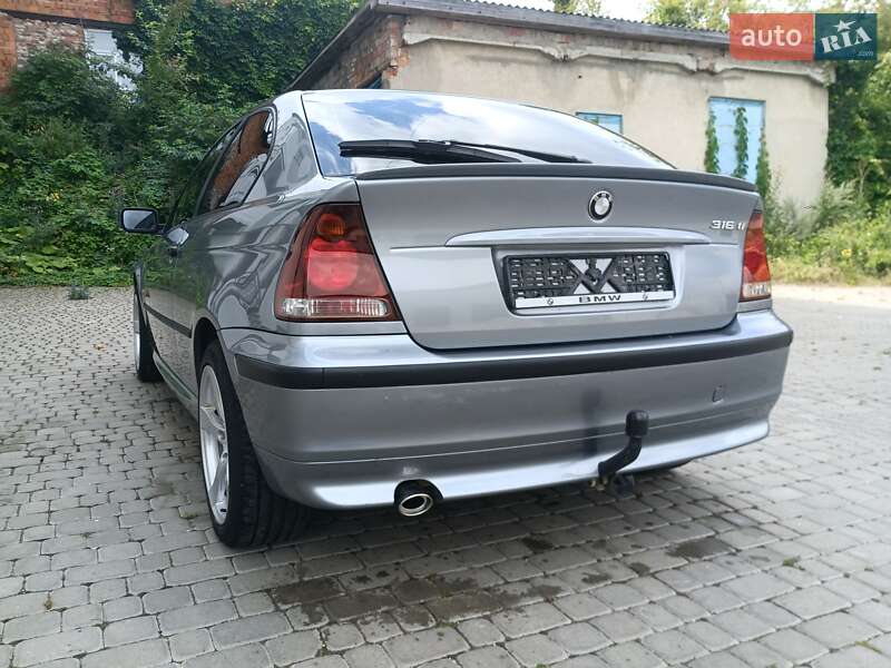 Купе BMW 3 Series Compact 2003 в Чорткові