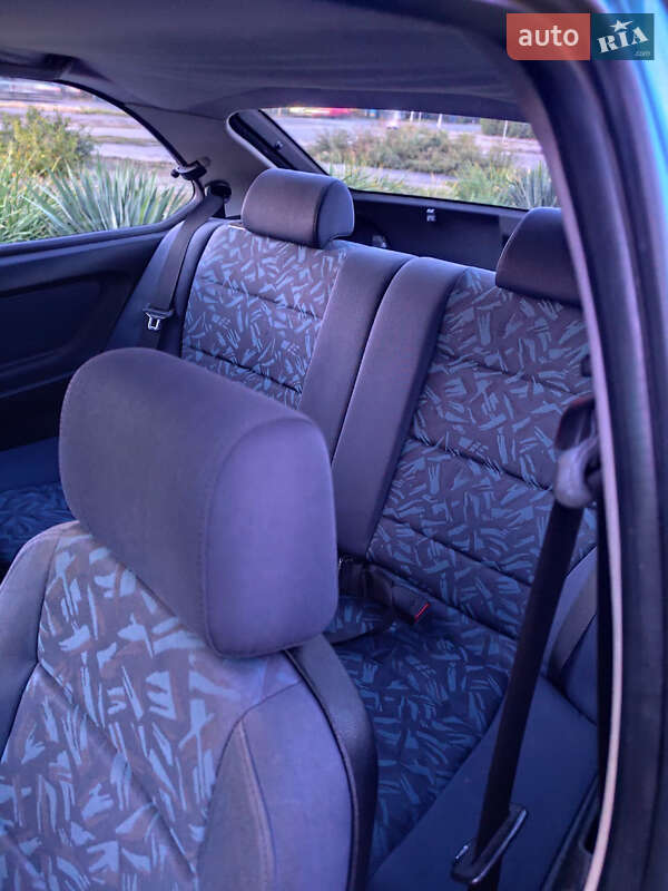 Купе BMW 3 Series Compact 1997 в Павлограде