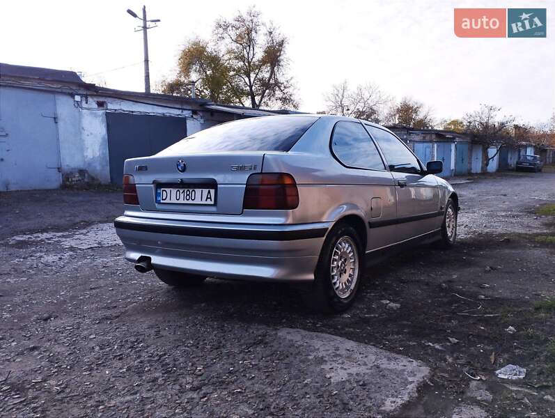 Купе BMW 3 Series Compact 1996 в Кривому Розі фото 6 Купе BMW 3 Series Compact 1996 в Кривому Розі