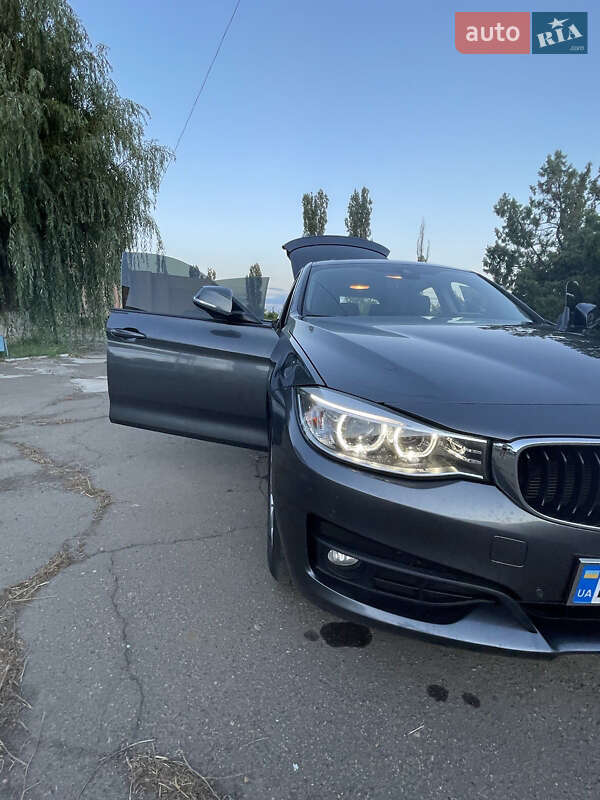Лифтбек BMW 3 Series GT 2015 в Киеве