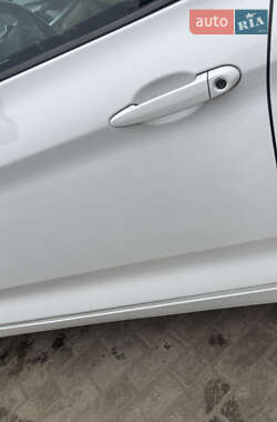 Лифтбек BMW 3 Series GT 2015 в 