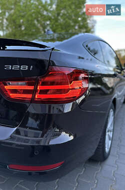 Лифтбек BMW 3 Series GT 2015 в 
