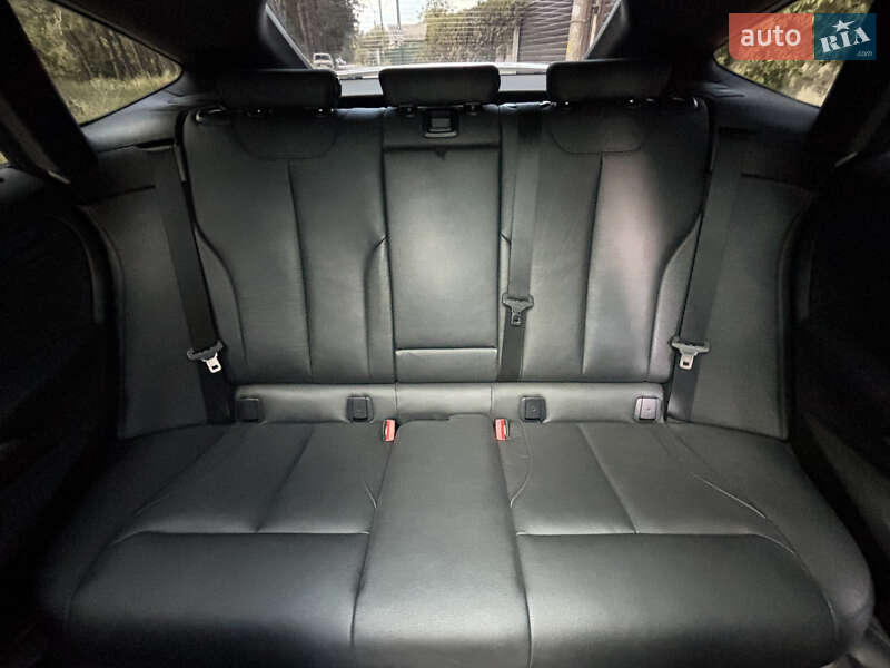 Лифтбек BMW 3 Series GT 2015 в Киеве