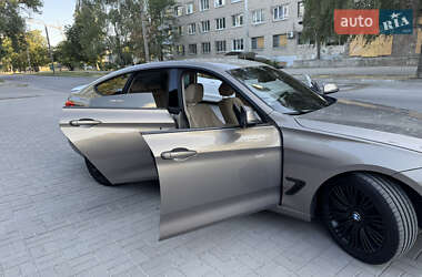 Лифтбек BMW 3 Series GT 2014 в 