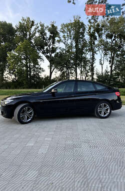 Ліфтбек BMW 3 Series GT 2013 в  фото 21 Ліфтбек BMW 3 Series GT 2013 в