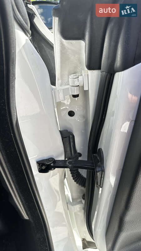 Лифтбек BMW 3 Series GT 2013 в Луцке фото 22 Лифтбек BMW 3 Series GT 2013 в Луцке