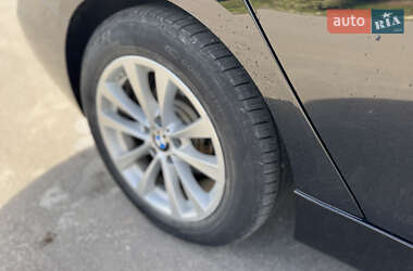 Ліфтбек BMW 3 Series GT 2014 в  фото 130 Ліфтбек BMW 3 Series GT 2014 в